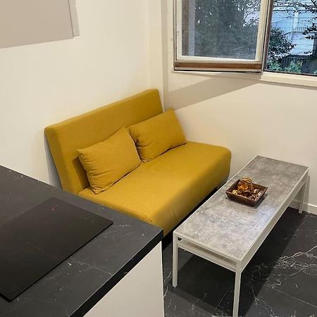 Studette Cosy Entierement Renovee Apartamento Paris Exterior foto